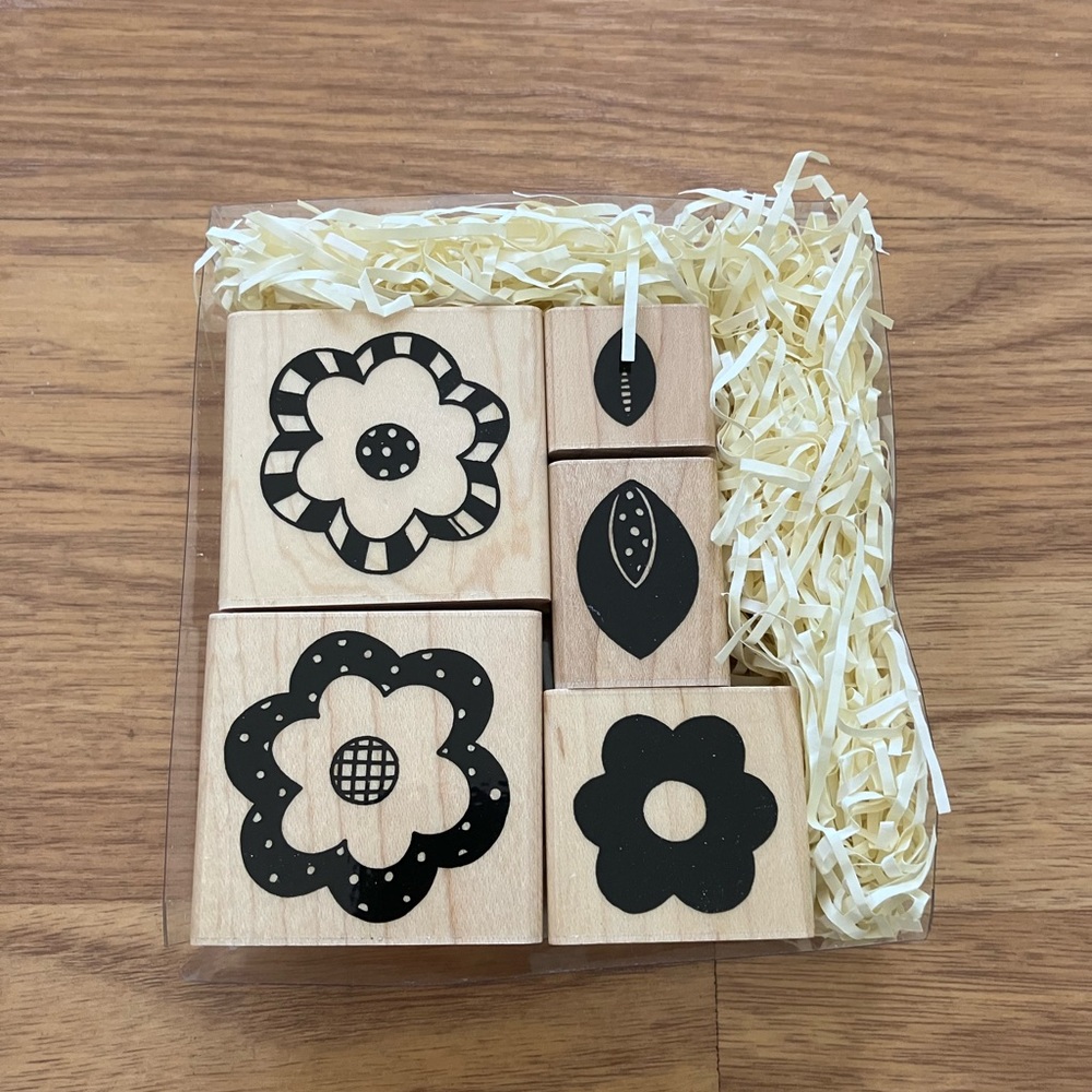 Close to My Heart Floral Wooden Rubber Stamps Set 5 PCS Flowers Petals EUC